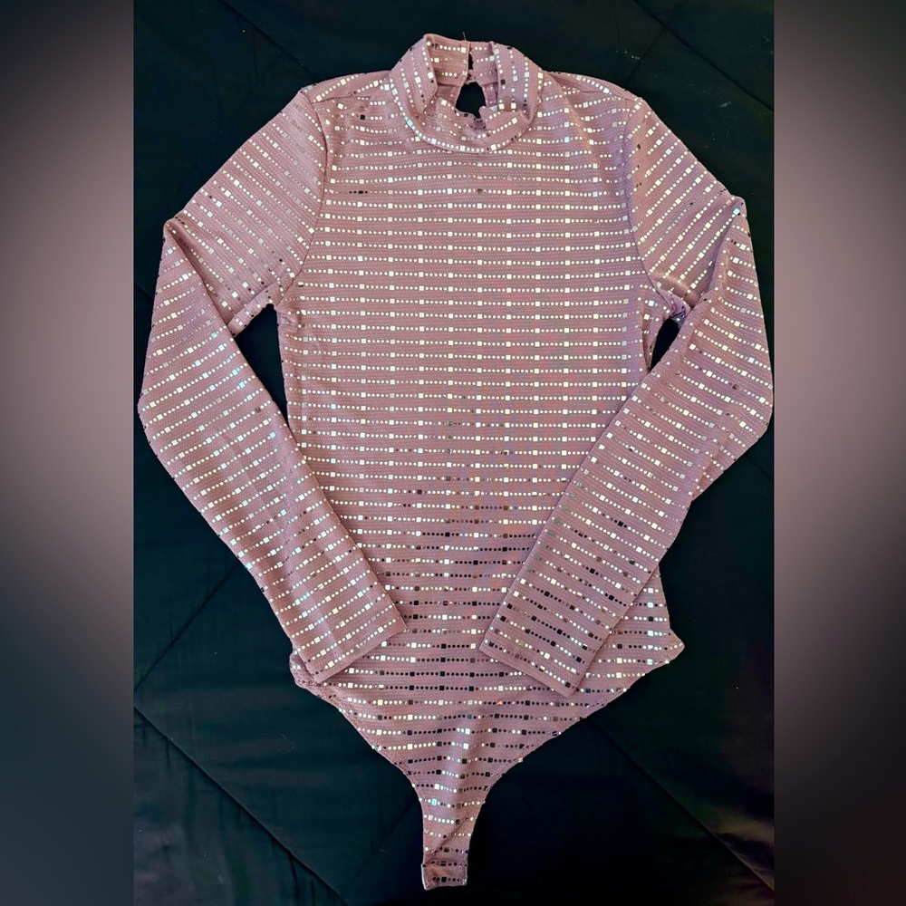 Women’s Medium Purple Sequin Bodysuit-NWOT